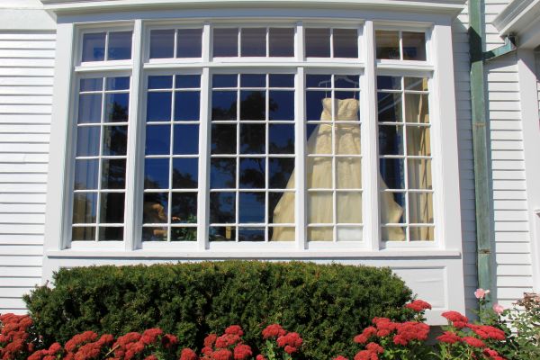 Cost of Picture Window Repair in Santa Clarita